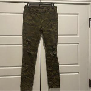 Judy Blue Distressed Camo Jeans Skinny Fit Size 9/29